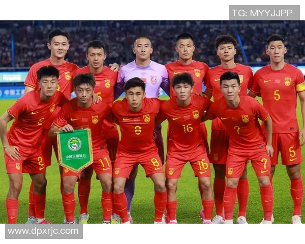 杭州足球队战术变革引发热议新思路助力球队崛起与发展