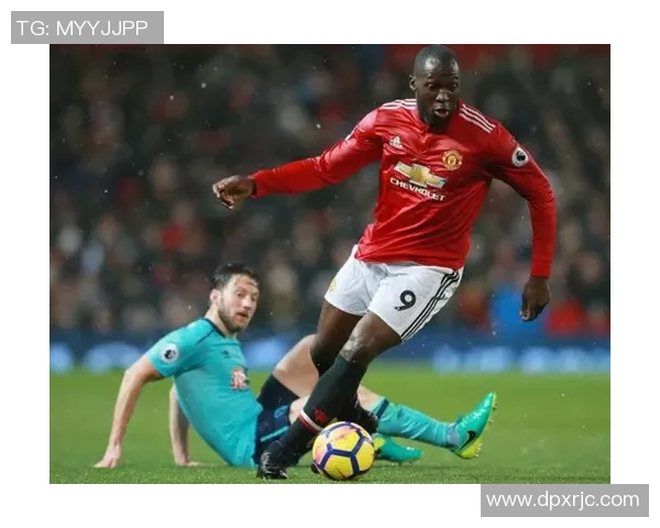 深圳足球队耐力争议引发热议球迷与专家各执己见探讨球队表现 深圳足球队耐力争议引发热议球迷与专家各执己见探讨球队表现