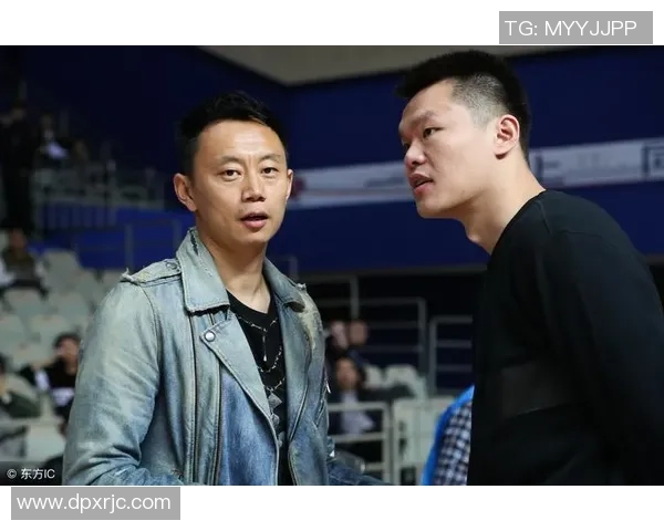 重庆篮球队实力之争引发热议球迷观点各异引发广泛讨论 重庆篮球队实力之争引发热议球迷观点各异引发广泛讨论